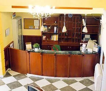 Columbia Szálloda